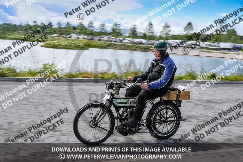 Vintage motorcycle club;eventdigitalimages;no limits trackdays;peter wileman photography;vintage motocycles;vmcc banbury run photographs